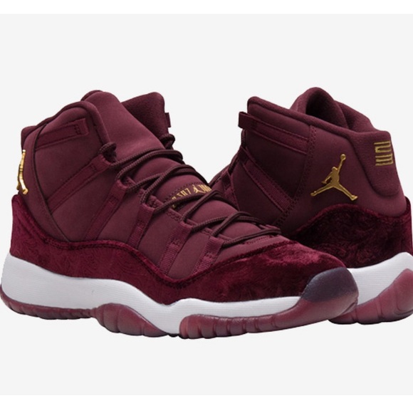 burgundy velvet nikes